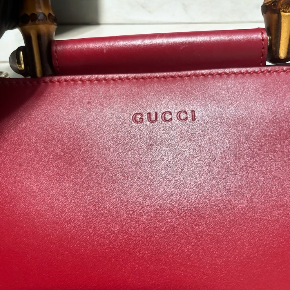 Red GUCCI Mini Bamboo Nymphaea Satchel - Picture 8 of 16